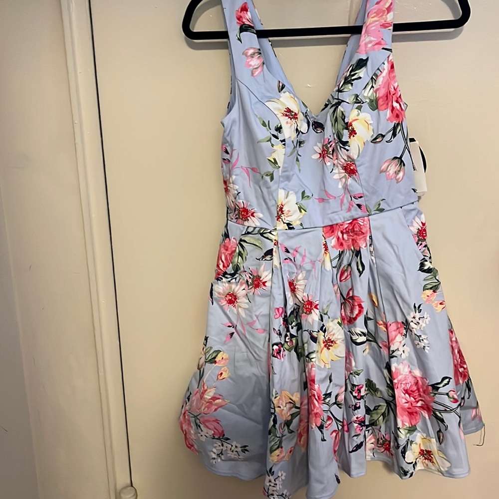 Juniors dress